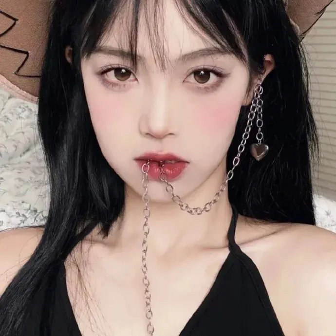 泡菜爱上小龙虾
